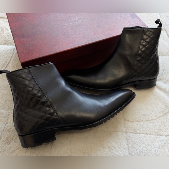$495 Mezlan Quilted Black Leather Side Zip Ankle Boots 11 - Picture 6 of 11